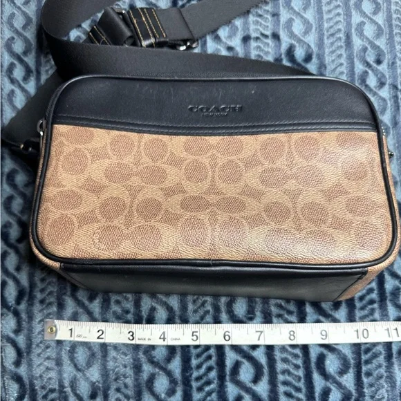 Coach Black and Tan Crossbody Bag with Matching Wallet - Picture 8 of 13